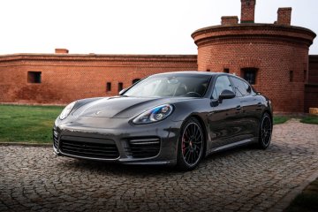 Piękny Porshe Panemera GTS lift, salon PL