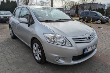 Toyota Auris Automat Mały przebieg