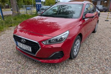 Hyundai i30 Kombi 1.6 CRDi 116 KM 2019 Salon Polska